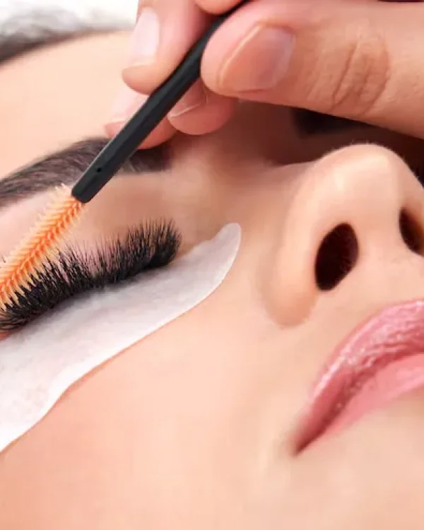 professional lash lift and tint for sensitive eyes in East Auckland